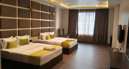 Borbon Hotel & Restaurant Room Type - Deluxe Twin Double Bed