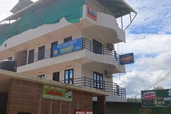 Revathy Tourist Home
