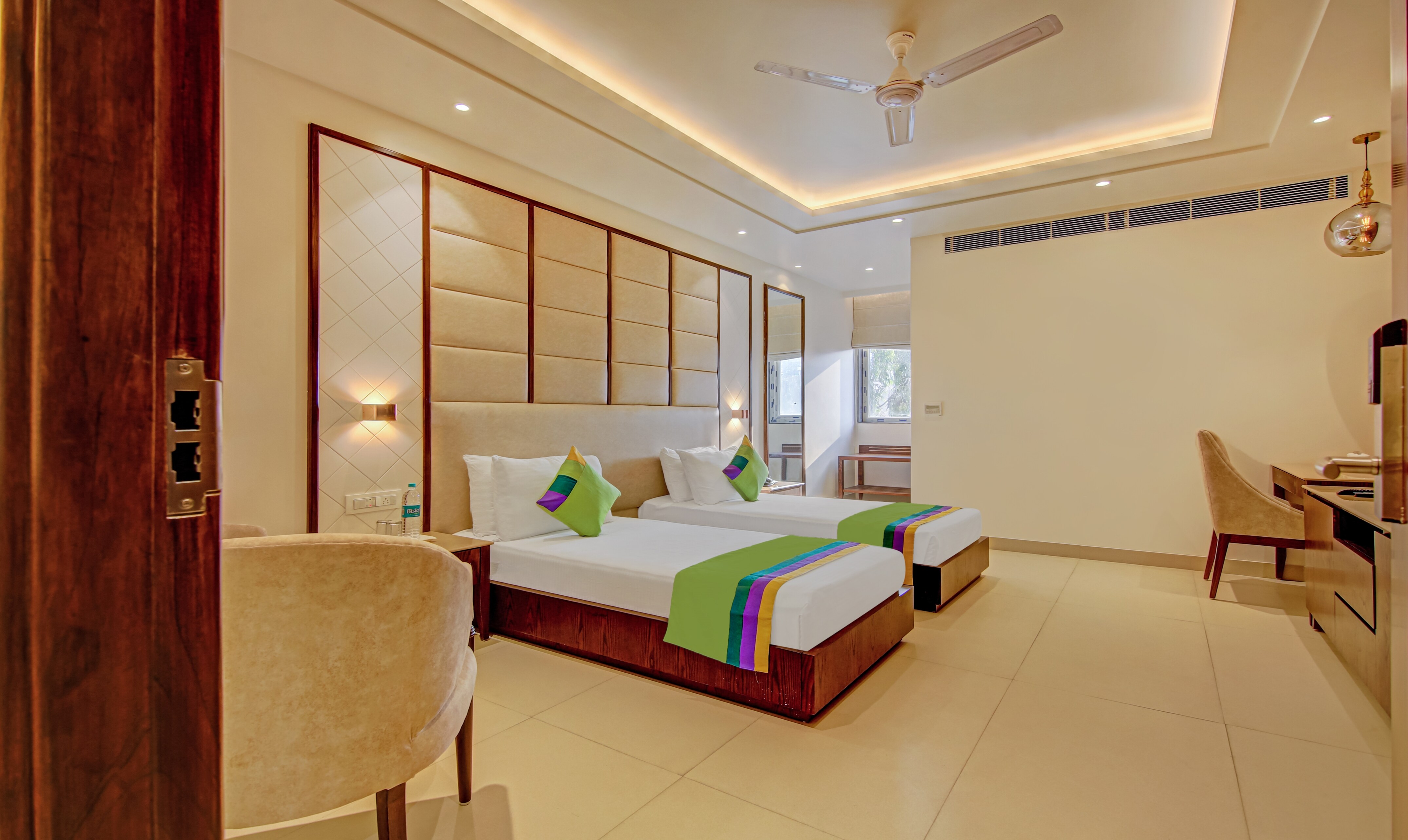 Treebo Premium Relax Inn Patel Nagar - Tap to explore photos