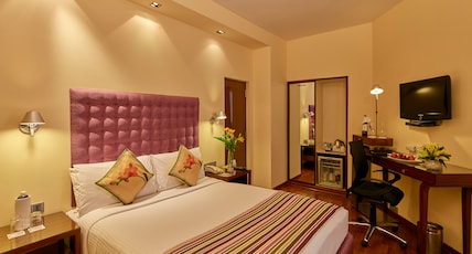 Royal Orchid Central Bangalore, MG Road Room Type - Standard Room with Bathtub Royal Orchid Central Bangalore, MG Road Room Type - Standard Room with Bathtub