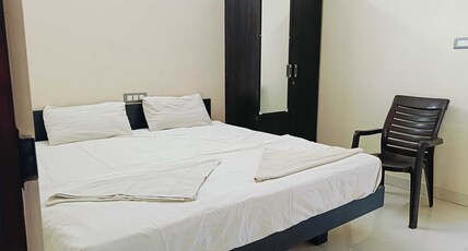Hotel O Lakshmi Deluxe Lodge Room Type - Classic