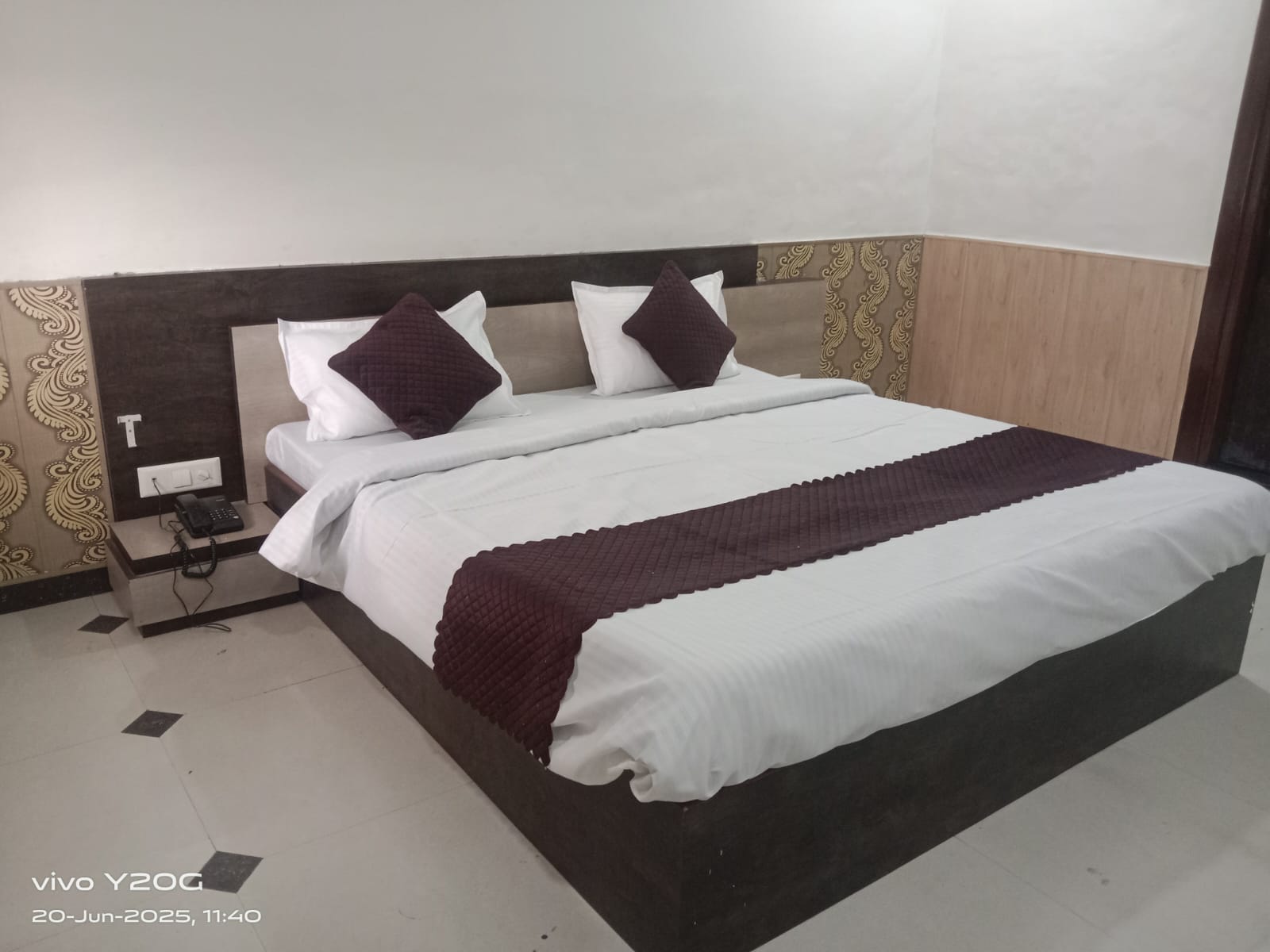 Hotel Kingston Krishna Jungle - Tap to explore photos