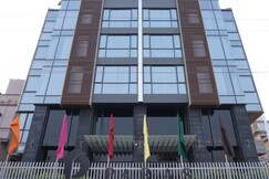 Paras International