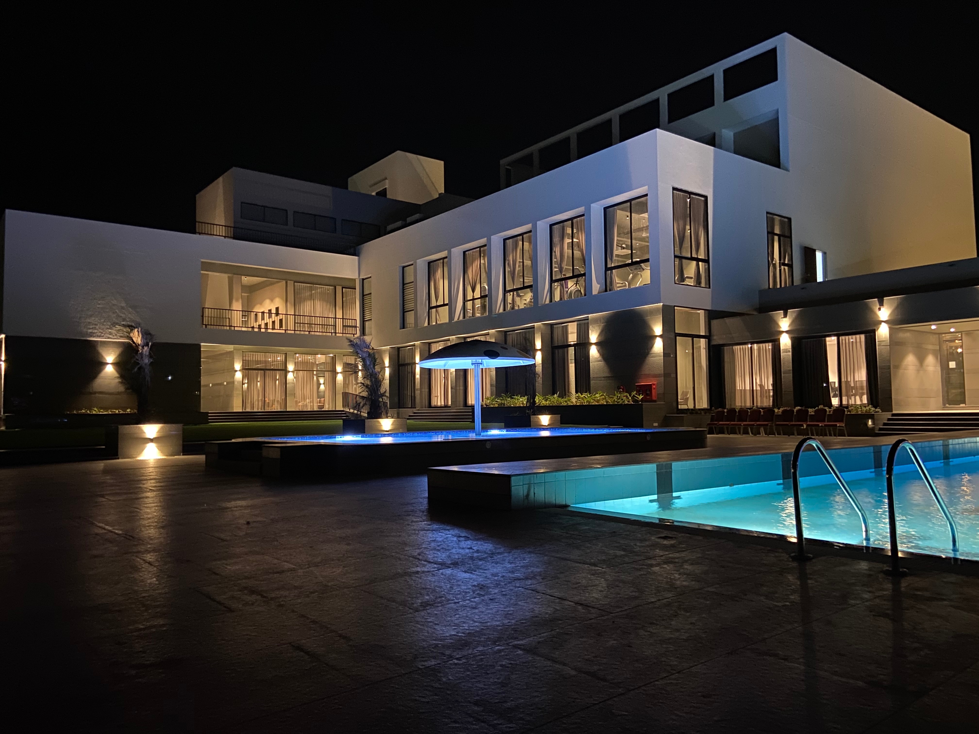 THE SSK WORLD RESORT & SPA - Tap to explore photos