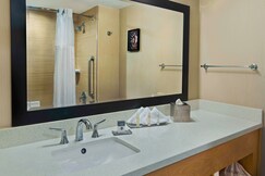 DoubleTree by Hilton San Pedro