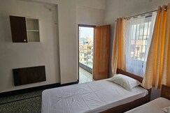 Spacious 2bhk flat with all the amenities & safety
