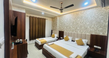 Hotel Deep Palace Room Type - Family Room