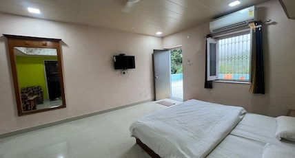 Sundar Van Room Type - Deluxe ROom