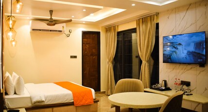 Brahmaputra Jungle Resort Room Type - Junior Suite with balcony