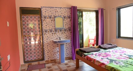 Chandrashobha Homestay Room Type - Deluxe Double or Twin Room with Balcony