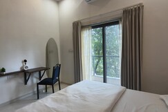Tranquil 2BHK with Green Views