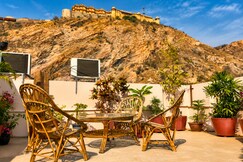 Nahargarh Palace Hotel