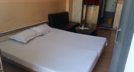 Hotel Royal Inn Room Type - Ac Premium
