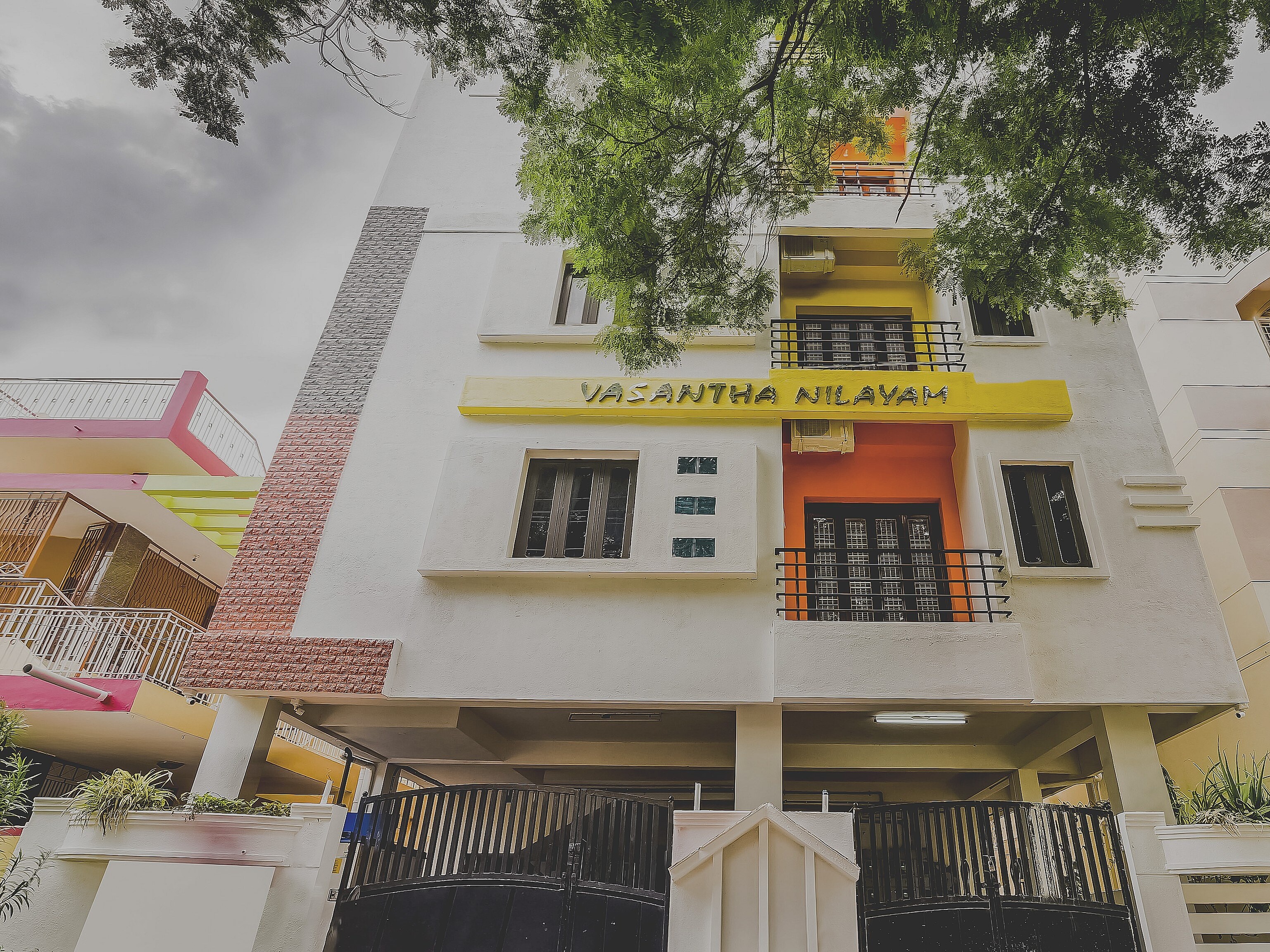 Hotel O Kartikeya Park View Residency - Tap to explore photos