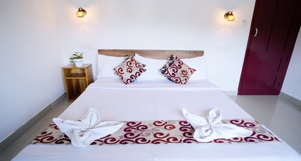 Anns Ville Homestay Room Type - Deluxe Room Non AC