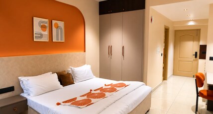 Business Studio near India Expo Mart Balcony Room Type - Business Studio near India Expo Mart Balcony