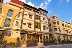 Address of Hotel La Casa @ Har-ki-Pauri Road