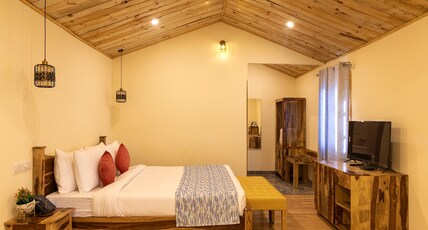 Aaroham Resort Shimla by Aamod Group Room Type - Family Suite Cottage with Private Sit-Out Area