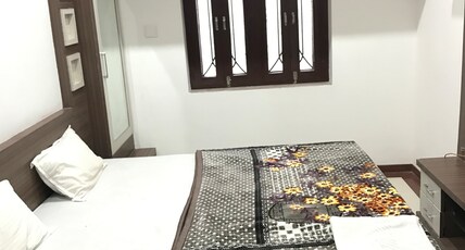 HOTEL BHATI INN Room Type - Standard Room