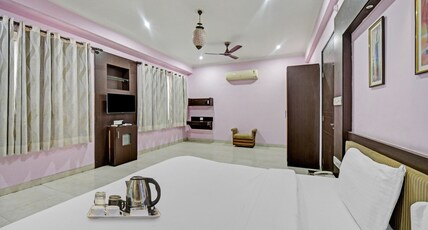 Hotel O Bungalow 16 Room Type - Classic