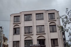 Hotel Ashray International (near BKC)