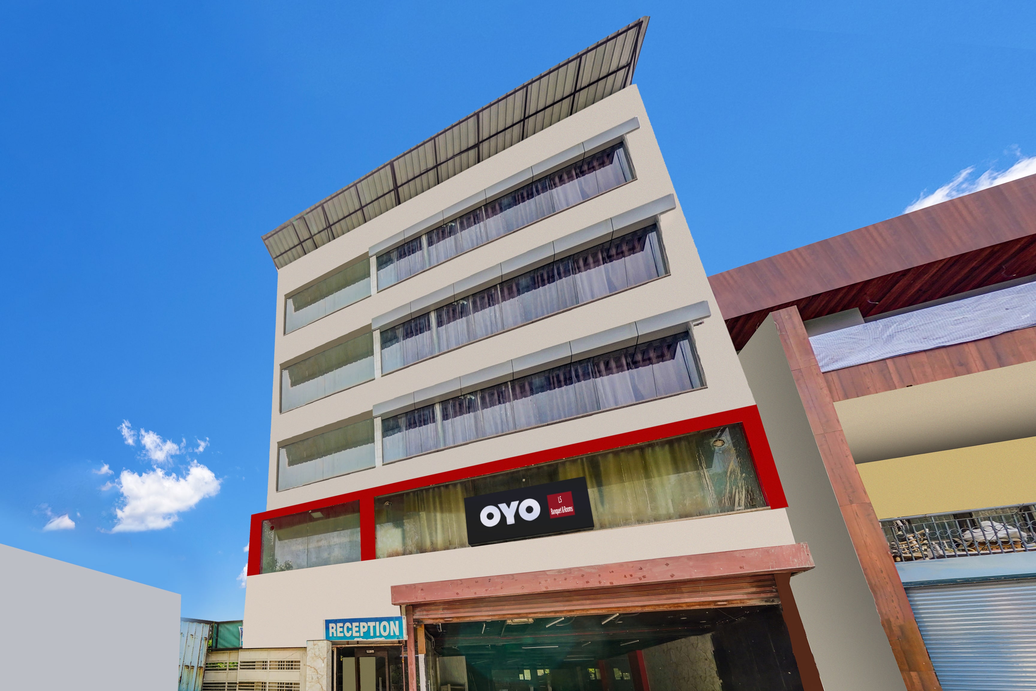 Hotel O LS BANQUET & ROOMS - Tap to explore photos