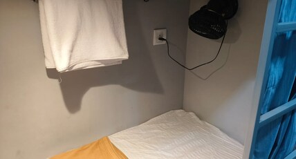 Rest Inn Hostel AC Dormitory Room Type - Mens Dormitory