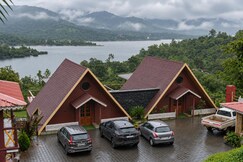 The Brownstone Resort