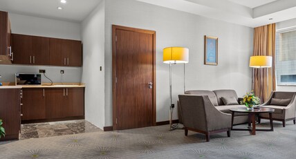 Makkah Al Aziziah Room Type - Ambassador Suite Makkah Al Aziziah Room Type - Ambassador Suite