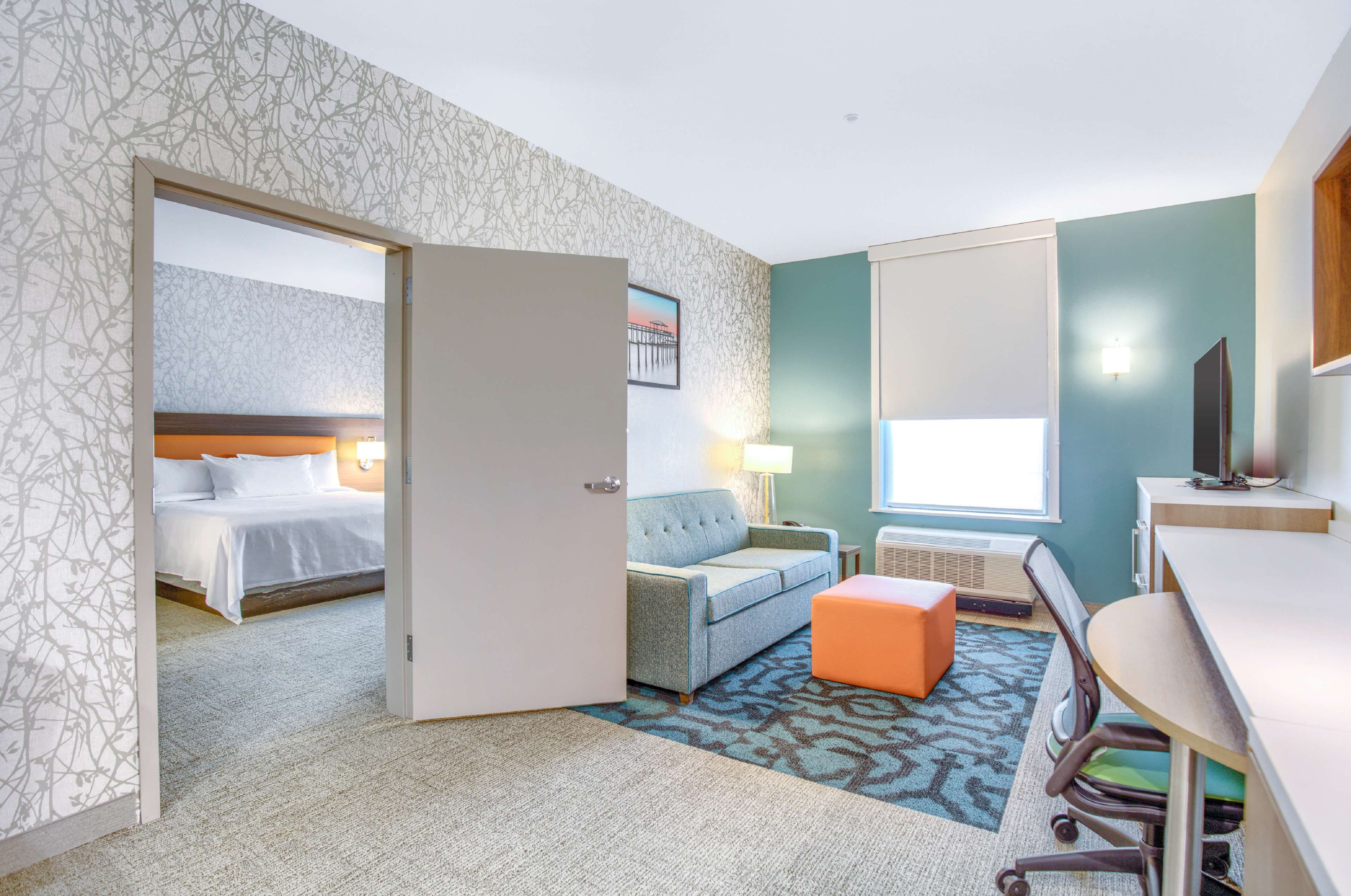 Home2 Suites by Hilton Daphne Spanish Fort - Tap to explore photos