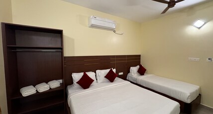 Hotel Annamalai International Room Type - Standard Triple Room (Annex Building - No Lift) Hotel Annamalai International Room Type - Standard Triple Room (Annex Building - No Lift)