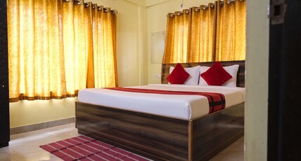 Astoria House Room Type - Deluxe Room Astoria House Room Type - Deluxe Room