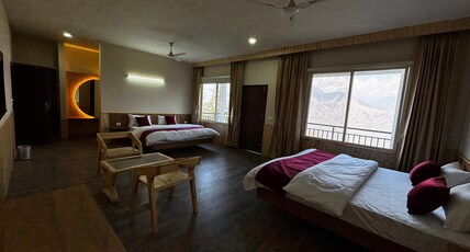 Hotel Cedar Wave Room Type - Family 2 King Size Bed Room