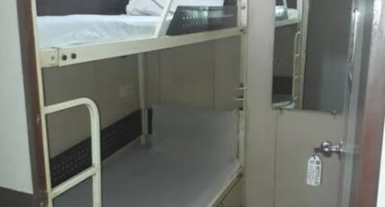 Apollo Guest House Room Type - Deluxe A/C Cabin Double common bathroom