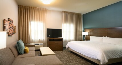 Staybridge Suites - Vero Beach Room Type - 1 King Bed Studio Suite