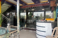 Himani Hotel