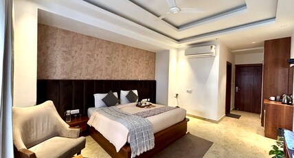 Vyom Boutique hotel by Aramah Room Type - Deluxe Room With Standing Balcony
