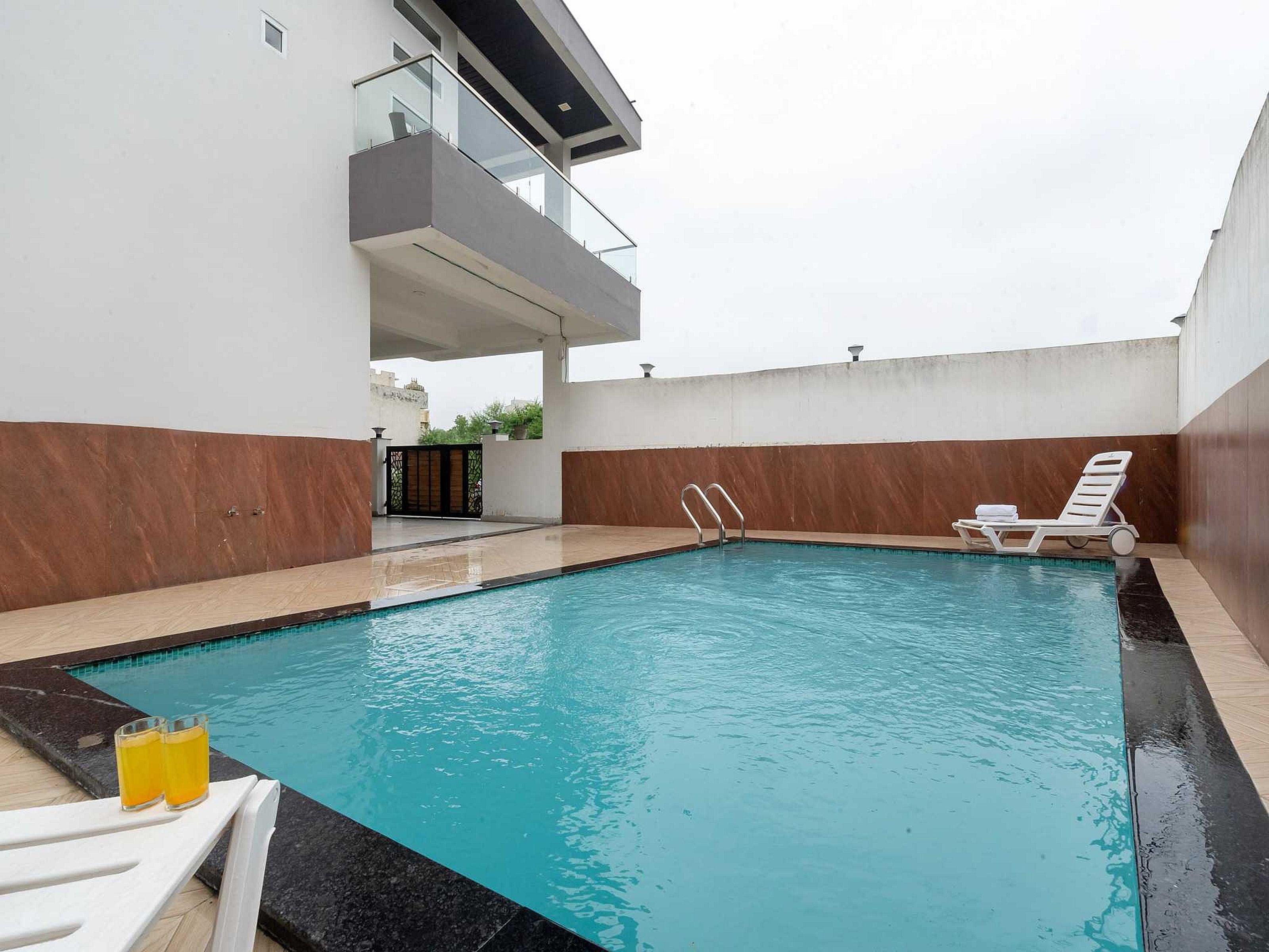 DanCenter Sunset View 5BHK Villa | Pvt Pool | Udaipur - Tap to explore photos