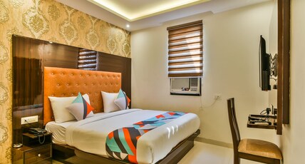 Hotel Iconic Suite near Delhi Airport Room Type - Deluxe Room With Free Wi-Fi