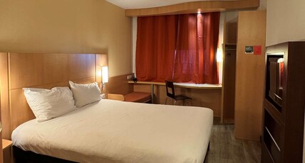ibis Istres Trigance Room Type - Standard Room with 1 double bed