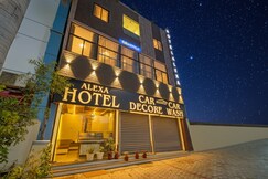 FabHotel Alexa - Nr. People's Mall