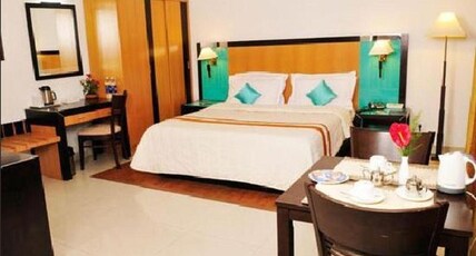 Mercy Luxury Business Hotel Room Type - Executive Room AC