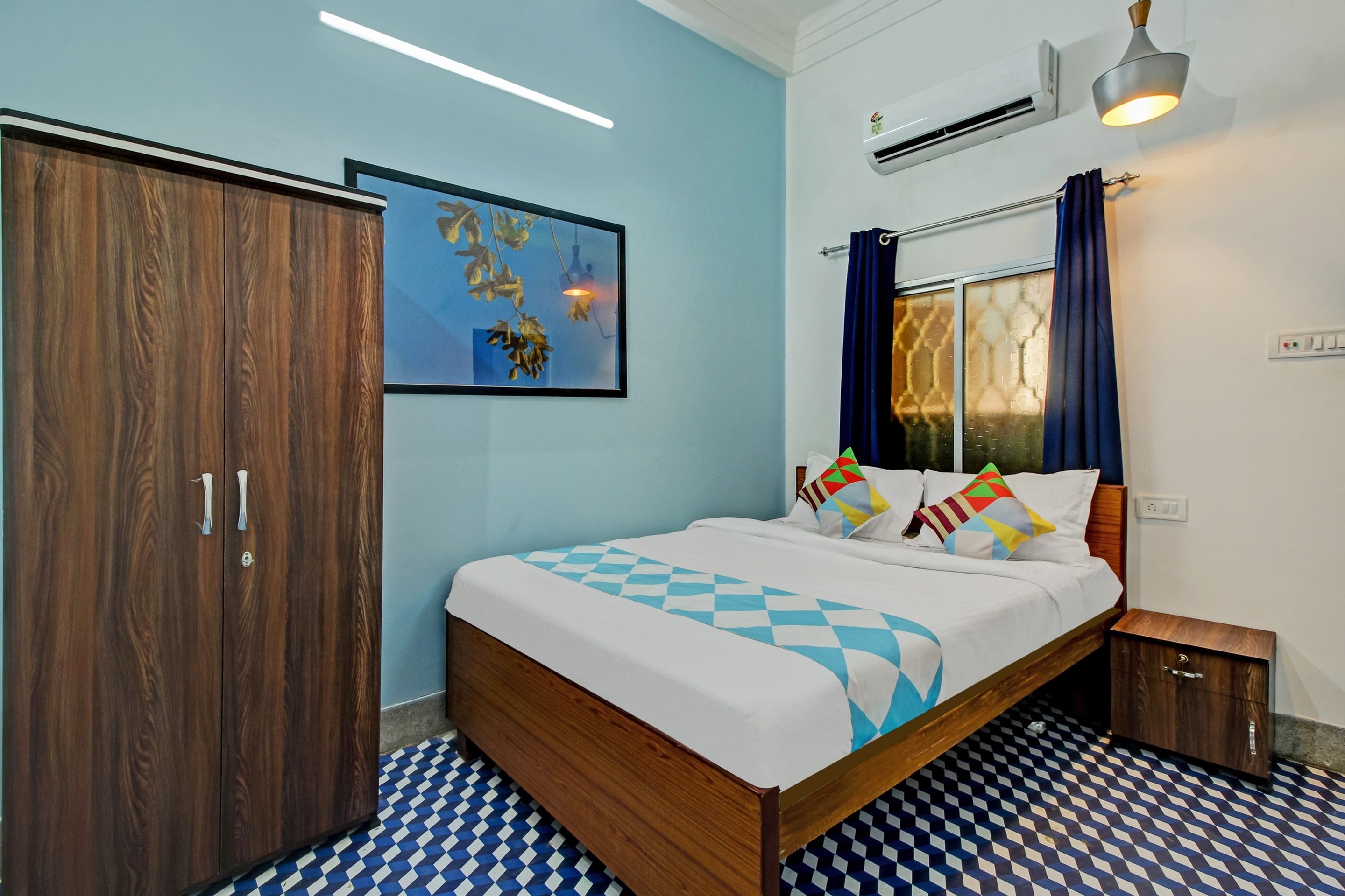 Hotel O Nilay Guest House - Tap to explore photos