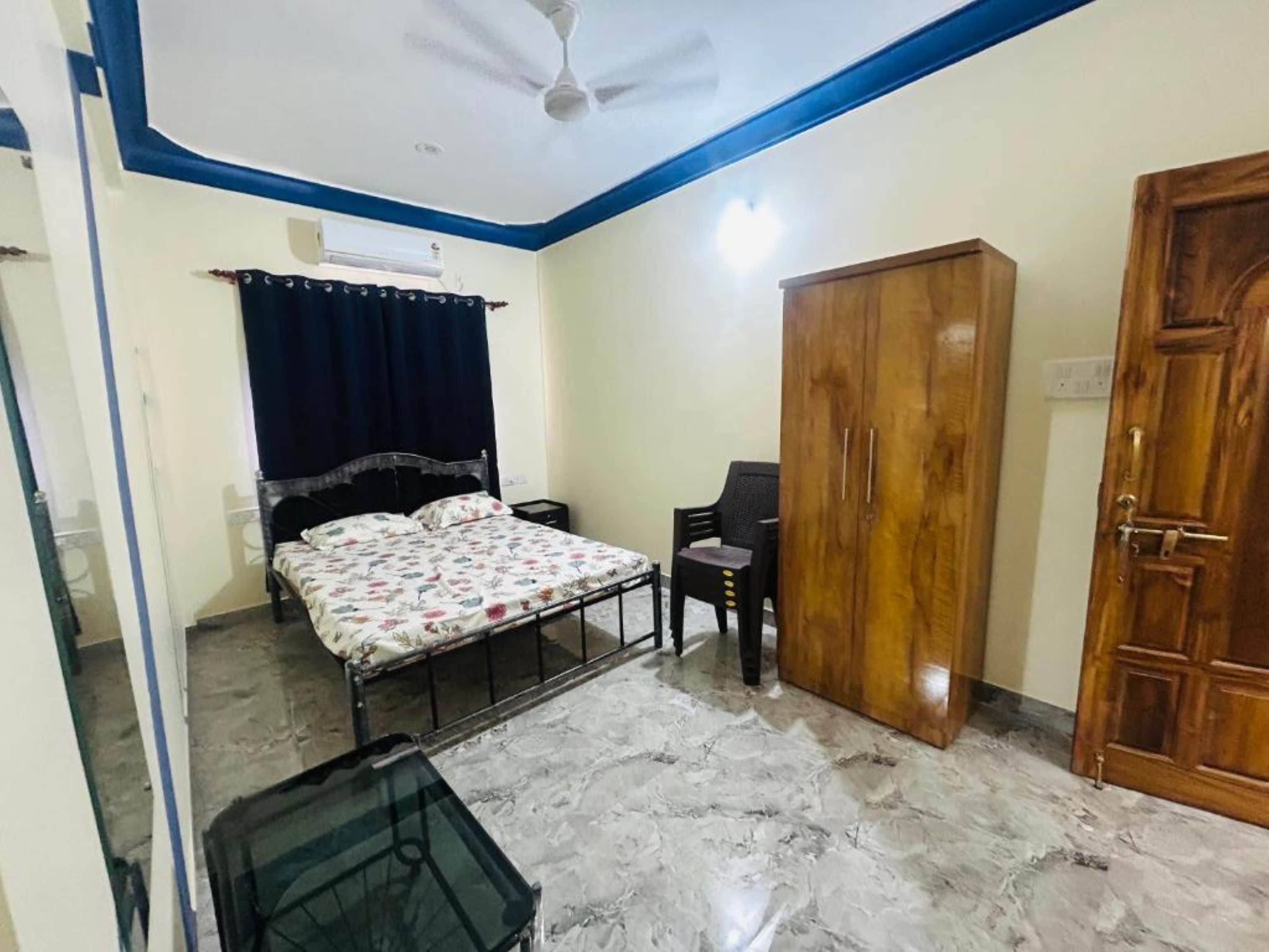 Calangute beach house. - Tap to explore photos