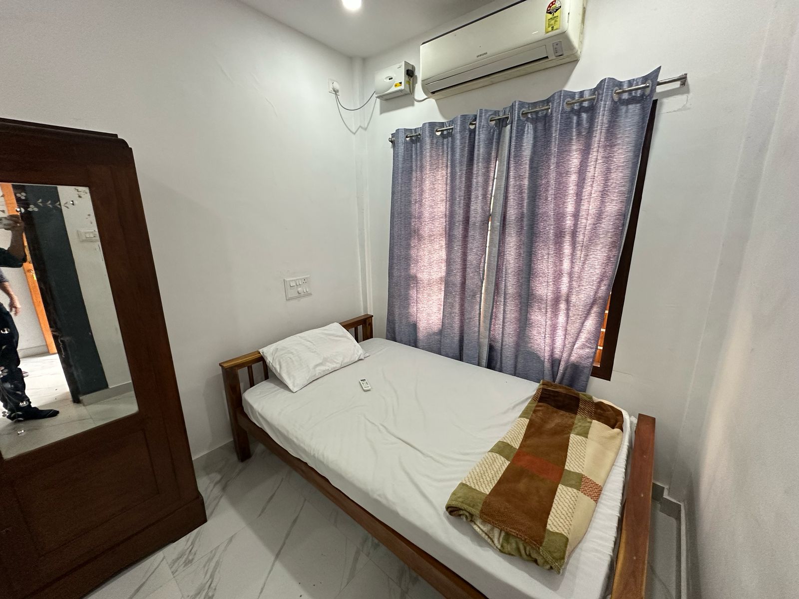 Sea Side Homestay Annex - Tap to explore photos