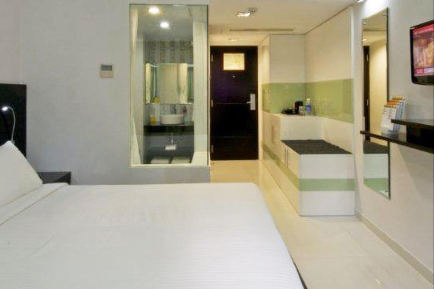 Keys Select by Lemon Tree Hotels, Thiruvananthapuram - Tap to explore photos