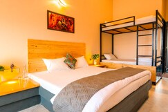 Aavaas Farm Hostel
