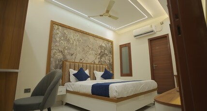 HOME LAND PLAZA Room Type - Standard Room