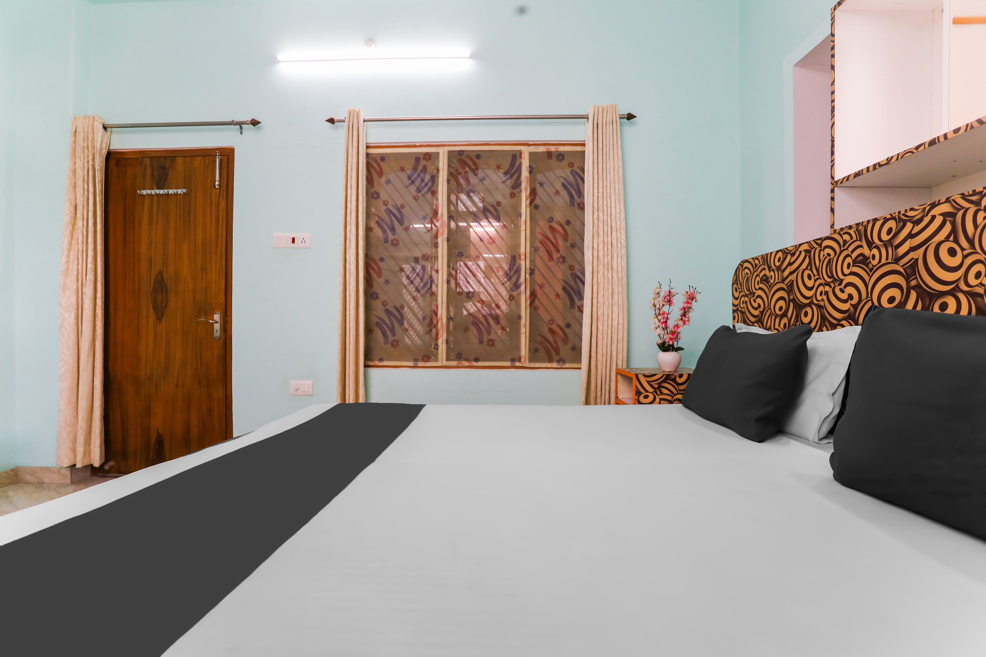 OYO HOME Blue Heaven Residency - Tap to explore photos