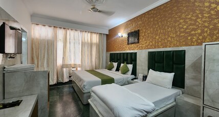 Hotel shanker Palace@ Katra Main Market Room Type - Triple Room Early Check In @ 5 Am (Subject to Availability) Hotel shanker Palace@ Katra Main Market Room Type - Triple Room Early Check In @ 5 Am (Subject to Availability)